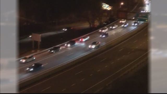Video shows drivers on I-66 waiting on shoulder to avoid toll period