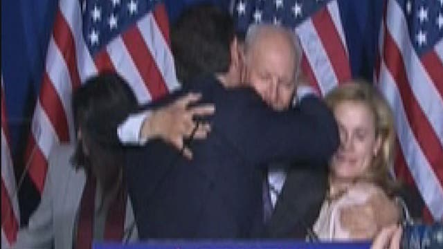 Senator Ted Cruz accidentally punches, elbows wife in face following concession speech