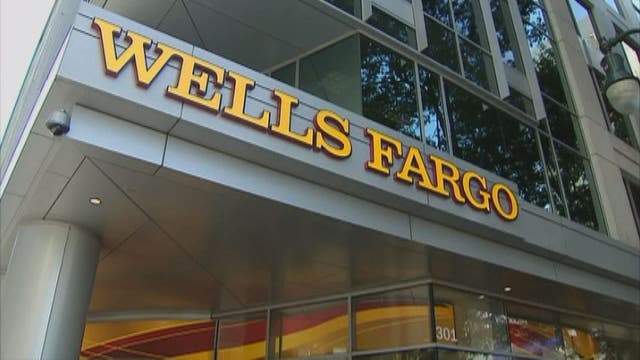 Wells Fargo CEO John Stumpf steps down amid sales scandal