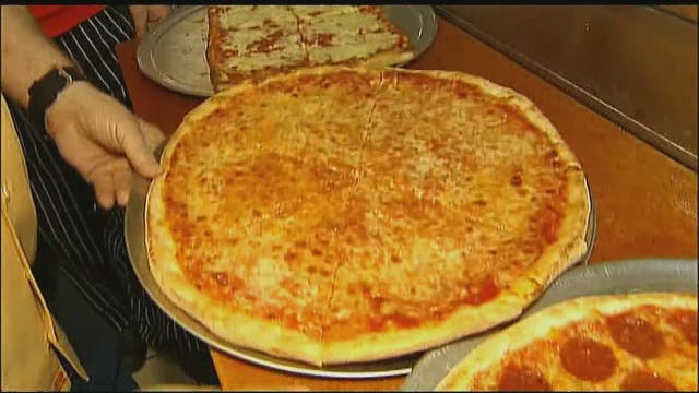 Get a free slice of pizza for your losing Mega Millions ticket