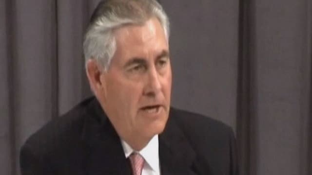 With Tillerson, Trump keeps betting big on business leaders
