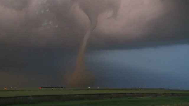 Storm chasers track tornadoes as they touch down in Kansas