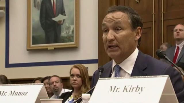 United CEO calls passenger incident epic mistake