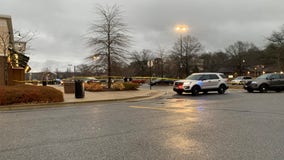 Man shot and killed in Waldorf shopping center parking lot, authorities say