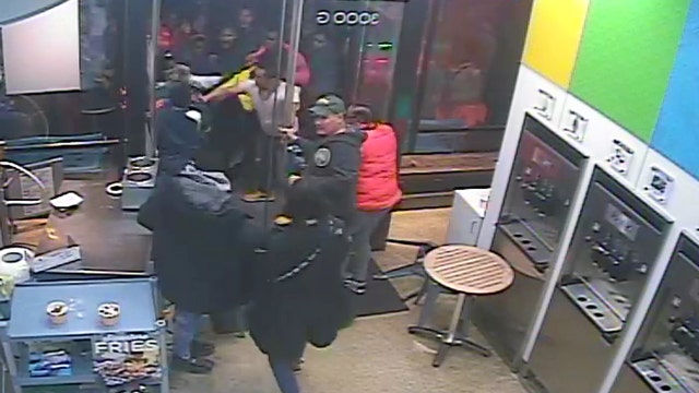 Zoolights Chaos: Video shows kids mob store near National Zoo, attack employees