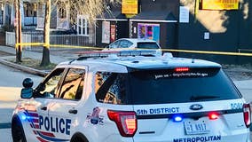 Man dead, 2 others injured in shooting outside Northeast DC corner store, police say