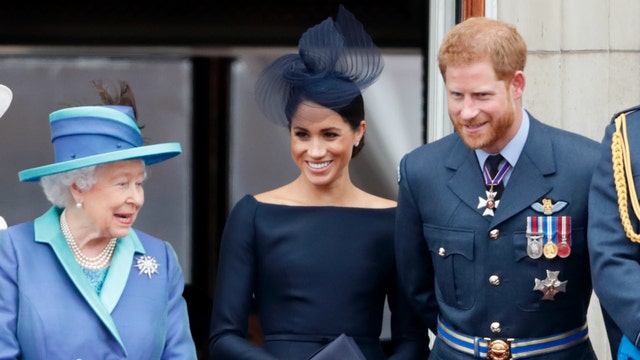 Queen leading meeting Monday on Harry and Meghan's plans to walk away from royal responsibilities