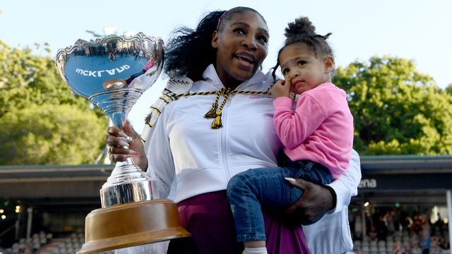 Serena Williams wins first title since daughter’s birth, donates prize money to Australian fire relief