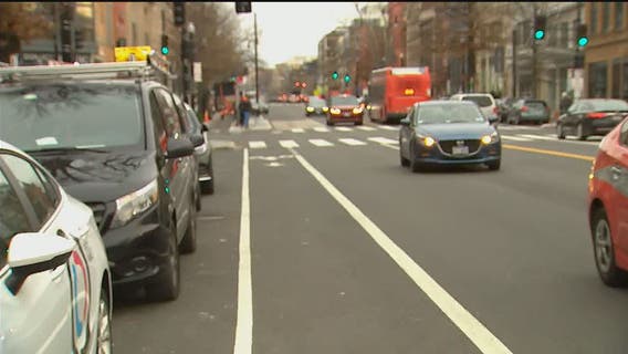 DC will issue $150 tickets to drivers blocking bike lanes starting Saturday
