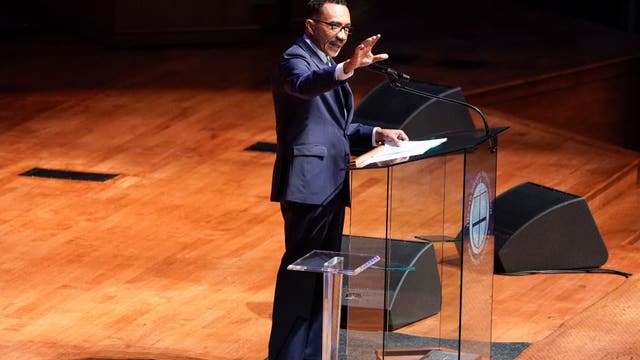 Kweisi Mfume, Kimberly Klacik win party primaries for Elijah Cummings' seat