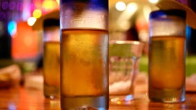 DC may allow bars, restaurants to offer alcohol-to-go permanently