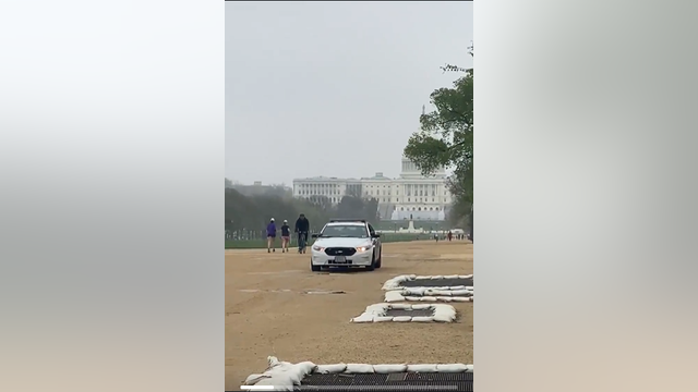 D.C. cops blast "Eye of the Tiger" to encourage (socially distant) runners on the National Mall