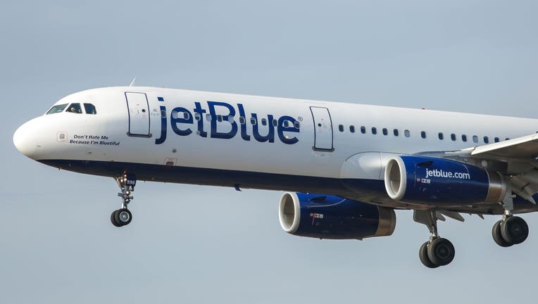 595fa60c-JetBlue-GETTY.jpg