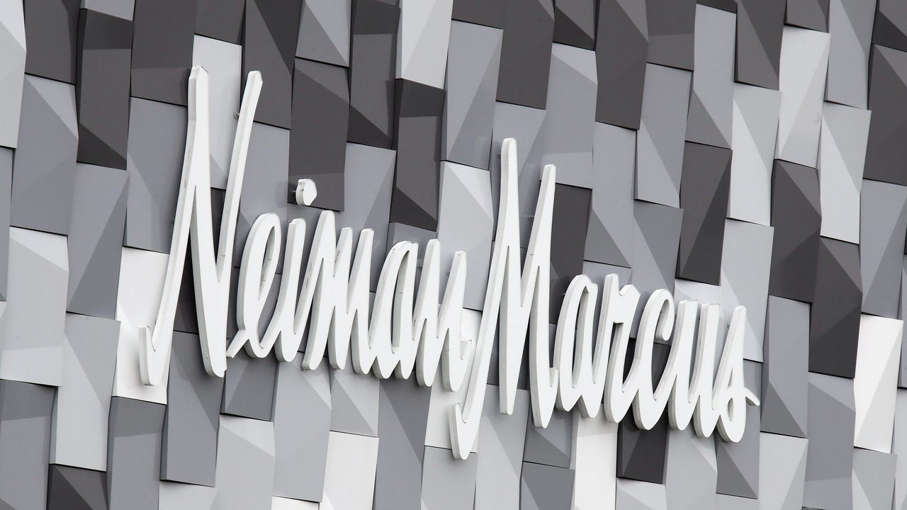 Neiman Marcus sued over Last Call