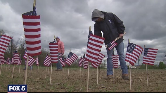 Virginia man honors Memorial Day with countryside display