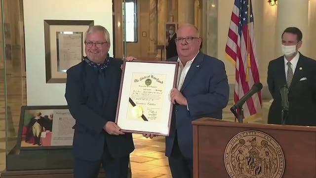 Maryland Governor Larry Hogan honors ASL interpreter Jimmy Beldon