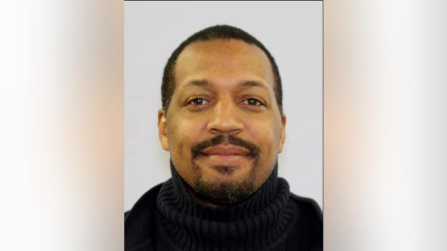Police in Prince George's County searching for man wanted in connection with fatal Chillum shooting, fire