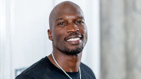 ‘Hope this helps’: Former NFL star Chad Johnson tips $1,000 on restaurant check