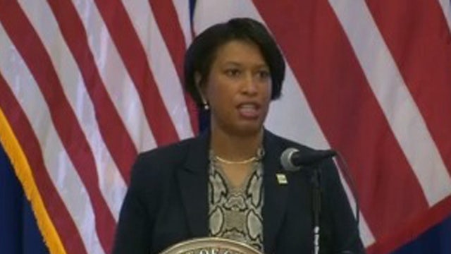 DC Mayor Muriel Bowser announces phase 1 reopening for Friday
