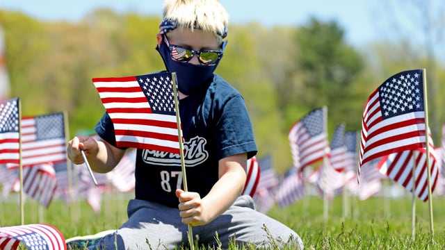 As Memorial Day tempts people outdoors, virus rebound feared