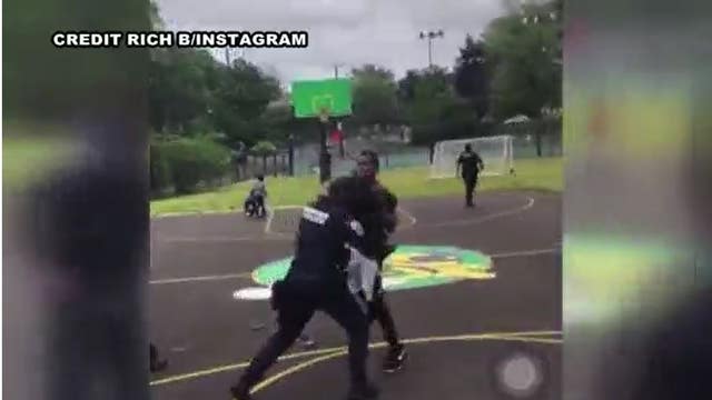 Video shows alleged attack on 2 DC cops at Southeast playground