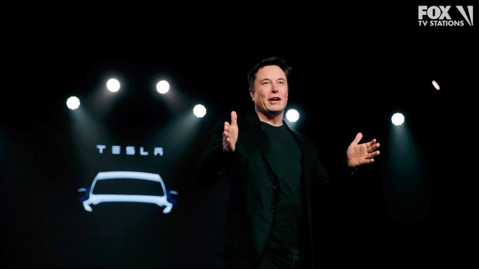 Tesla-CEO-Elon-Musk-speaks-before-unveiling-the-Model-Y.jpg