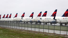 Delta Air Lines to reintroduce some beer and wine choices on flights over 500 miles