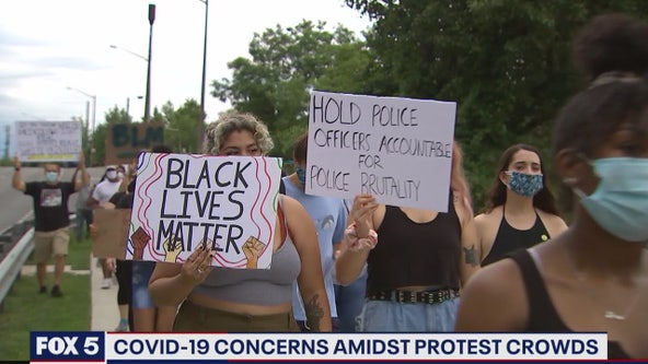 COVID-19 concerns amid protest crowds
