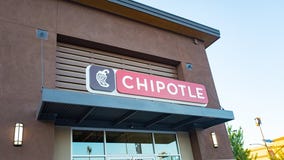 Chipotle to hire 10,000 employees