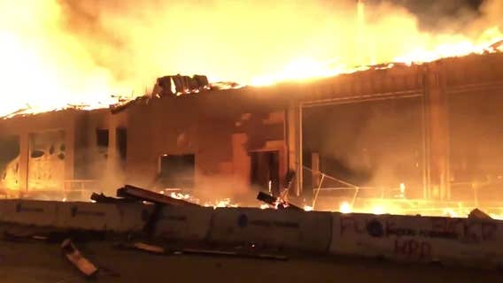 Police: 'Umbrella Man' suspected to be Hell's Angels member trying to incite violence amid peaceful protests