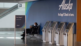 Alaska Airlines no longer making face mask exemptions, banning passengers who refuse