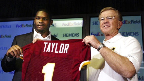 Washington Football Team to rename streets in honor of Sean Taylor, Joe Gibbs