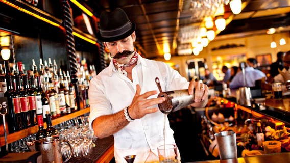 7 DC bars to close 'for foreseeable future' on Halloween