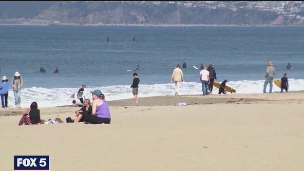 Health experts urge low-key Labor Day weekend