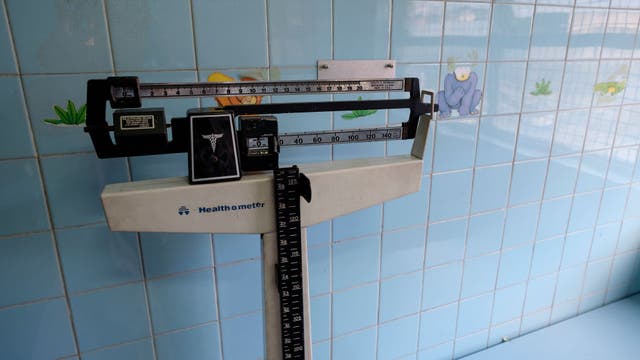 Majority of Americans admit to weight gain during coronavirus pandemic, plan to shed pounds in 2021