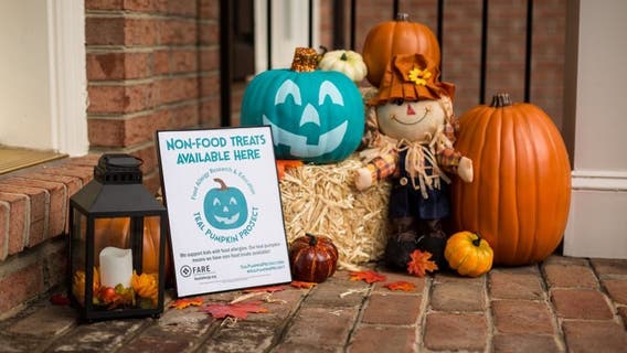 Teal Pumpkin Project promotes safe Halloween for kids with food allergies