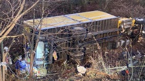 1 dead; box truck sent down embankment after crash in Montgomery County