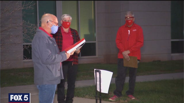 Loudoun County teachers rally against returning to the classroom
