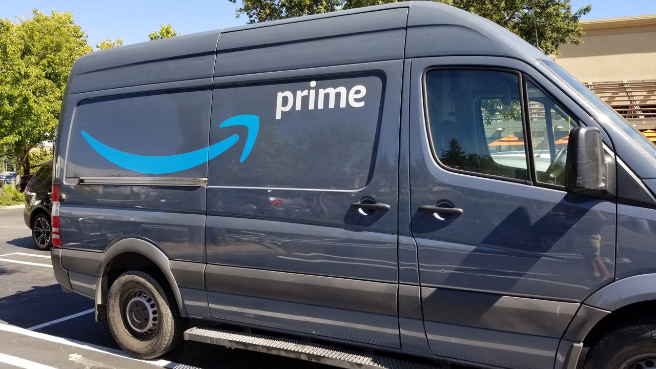 Amazon Vehicle Stolen Driver Robbed In Southeast Dc Police Say Amazon Vehicle Stolen Driver Robbed In Southeast Dc Police Say