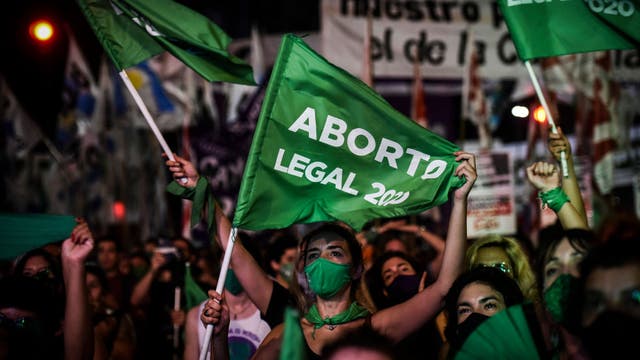 Bill legalizing abortion passes in Pope Francis' native Argentina