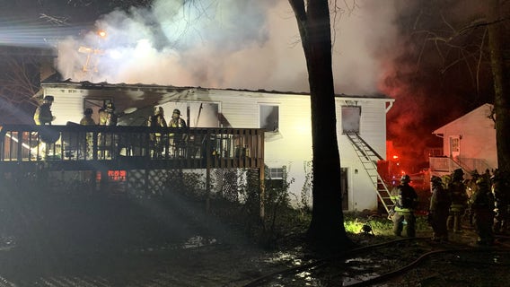 1 dead in early morning Fairfax County fire