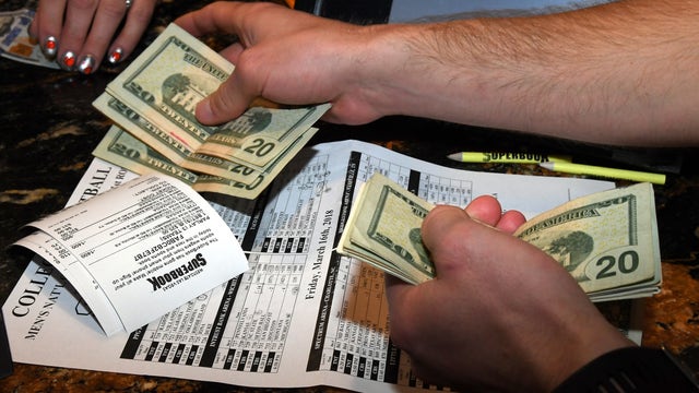 Sports betting up and running in Virginia