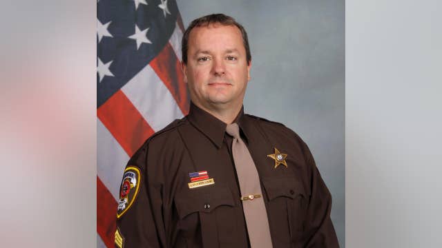 Fairfax County sheriff's deputy dies of COVID-19