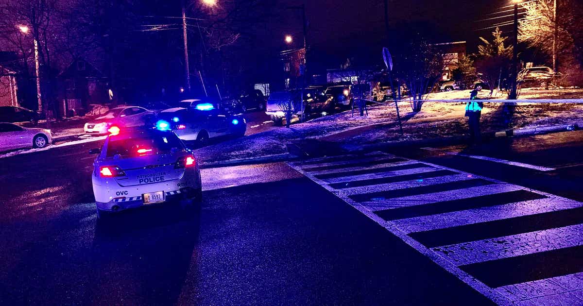 Man 'carrying long gun' shot by DC police, another man dead after ...