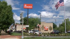 Special Police Officer shoots suspect during armed robbery at Chick-fil-A in DC