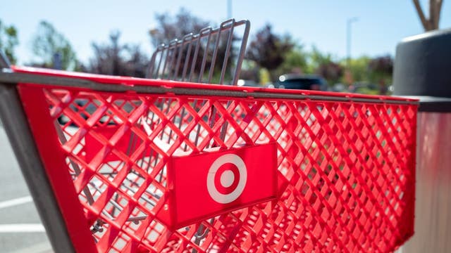 Target offering employees incentives to get COVID-19 vaccines