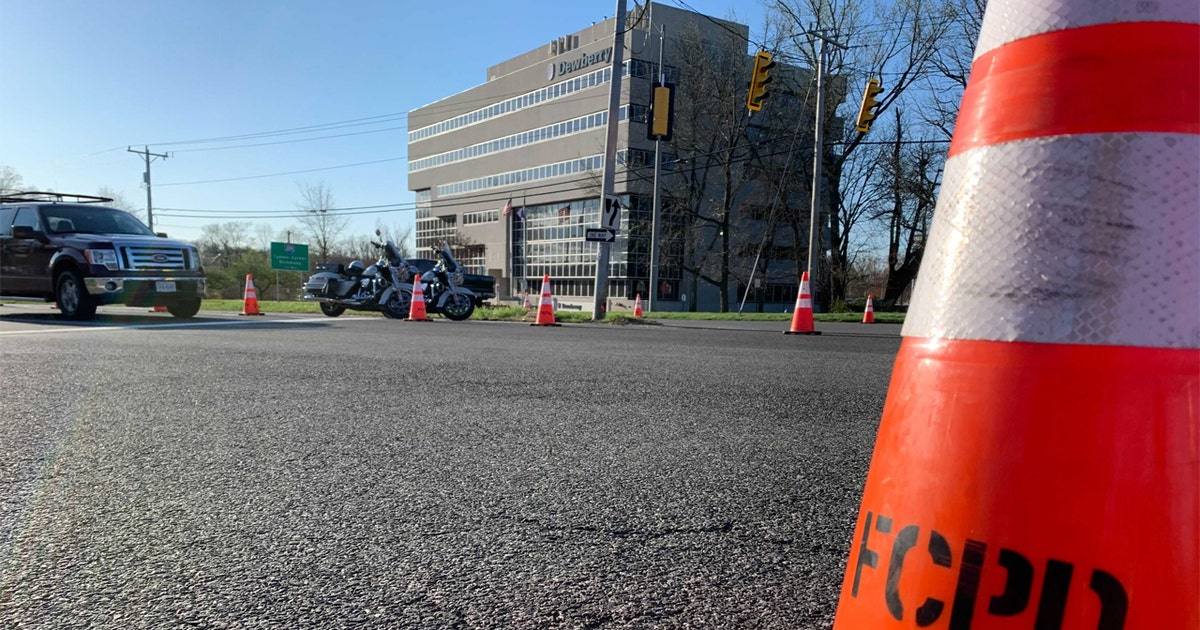 Man dead after early morning crash in Fairfax County | FOX 5 DC