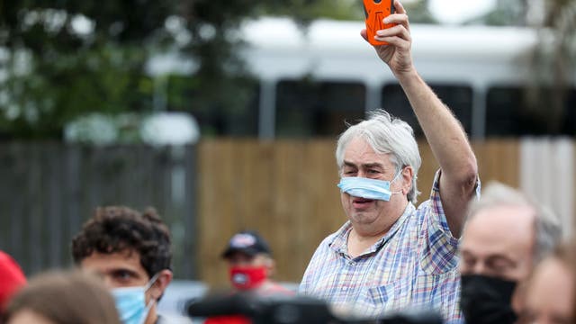 Researchers in Mexico invent nose-only COVID-19 masks to be worn during eating, drinking