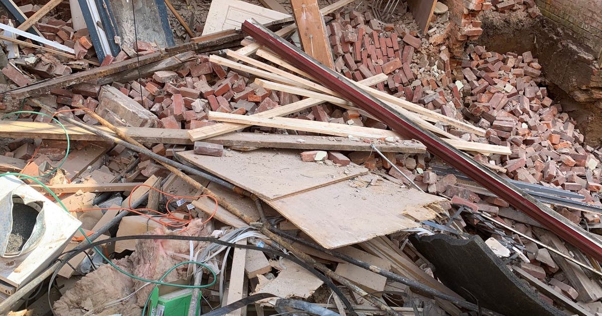 DC fire and rescue crews respond to Southeast after house collapse ...