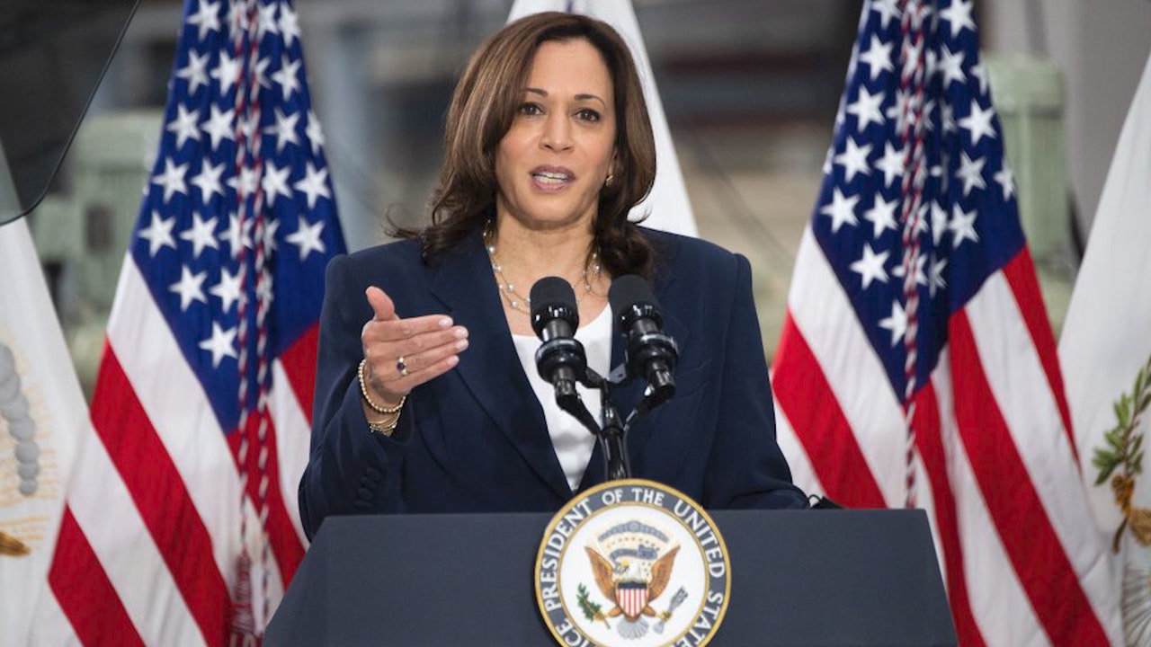 Kamala Harris pays tribute to vets after taking heat for earlier ...